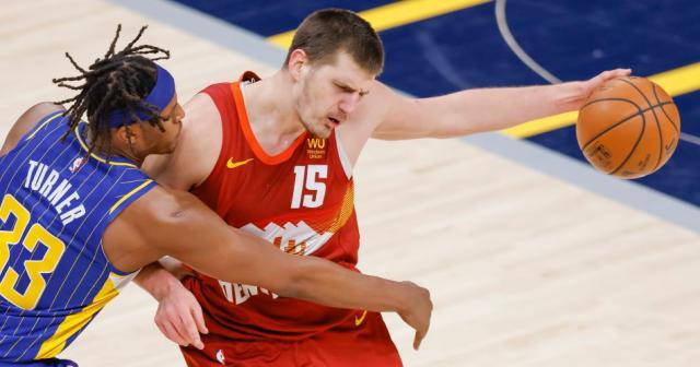 揭秘约基奇再进化！总在赛后加练 领袖气质更强了